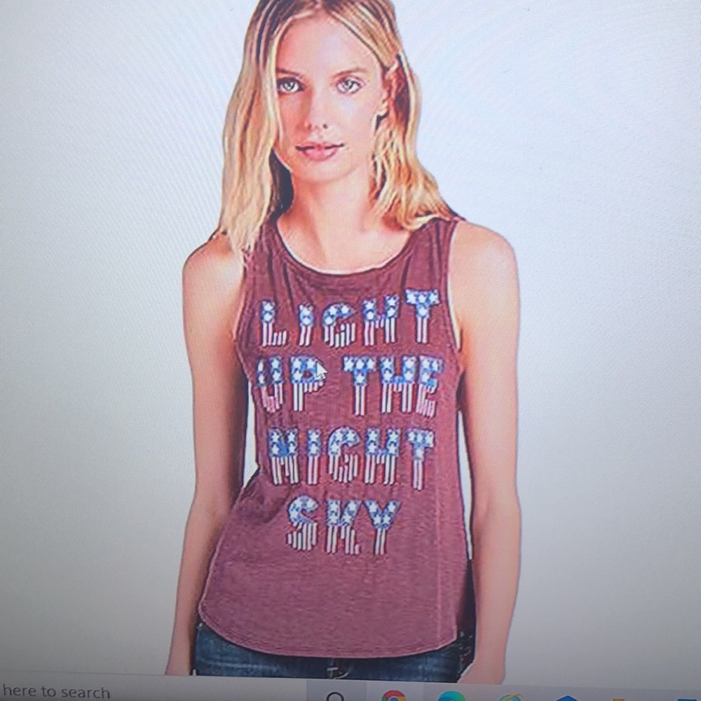 Two tank tops from Lucky brand seize M